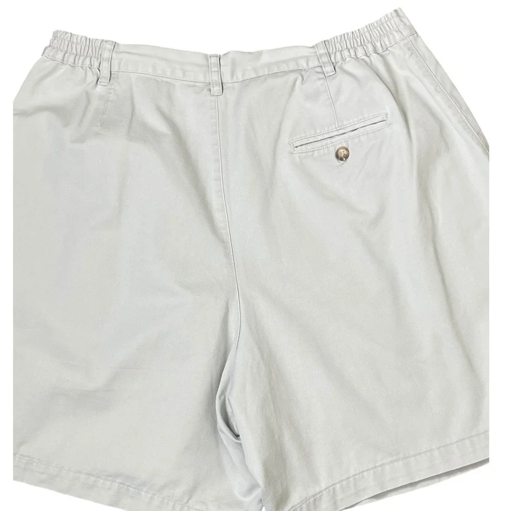 Jones New York Women Beige Pleated Shorts 16W Cotton Elastic Waist Casual‎